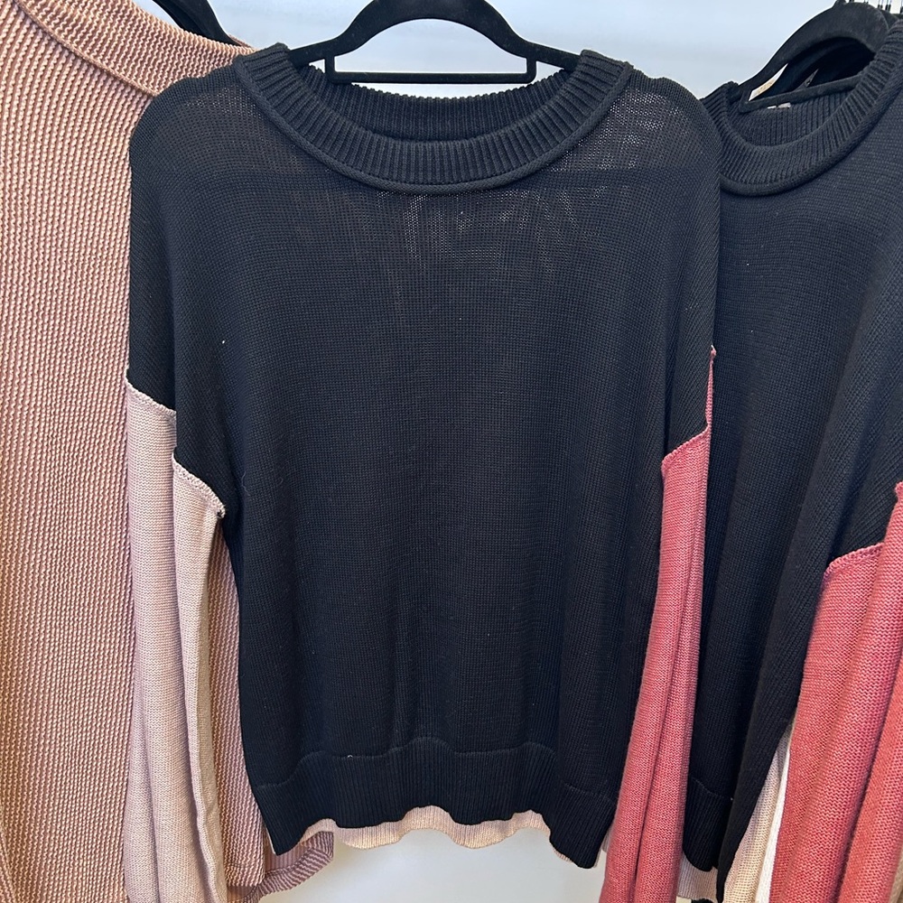 Black Colorblock Bishop Sleeve Ribbed Trim Sweater - Picture 2 of 2